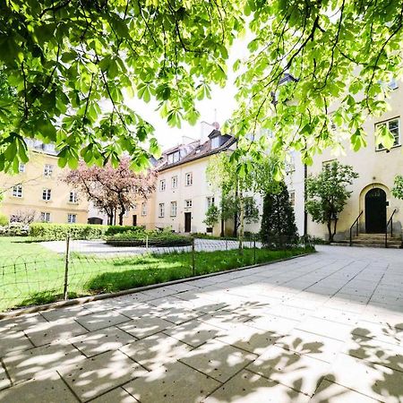 Designers Apartment In The Old Town Varsavia Esterno foto