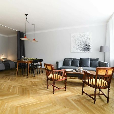 Designers Apartment In The Old Town Varsavia Esterno foto
