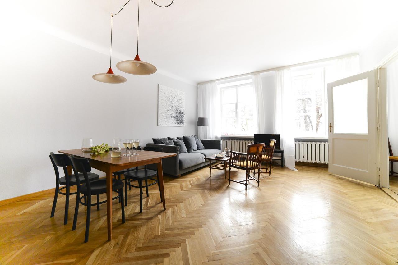 Designers Apartment In The Old Town Varsavia Esterno foto